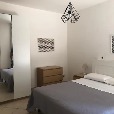 Dal Porto Al Politeama Apartament